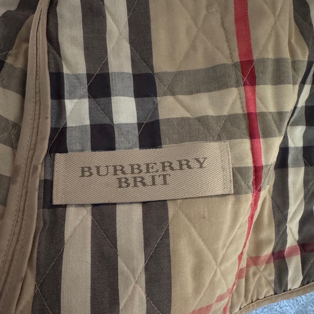Burberry Britt  Quilted Snap Button Women Jacket Tan Size M - Picture 4 of 10